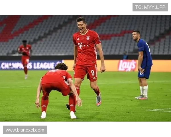 拜仁足球明星高清图集展现球队风采与球员魅力的精彩瞬间